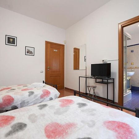Suite Art Pigneto Рим Экстерьер фото